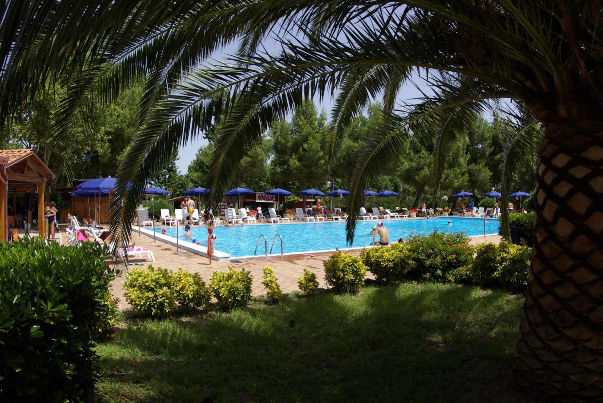 Villaggio Albatros Resort Lesina Dış mekan fotoğraf